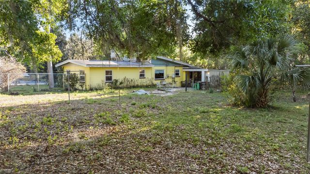 2304 VINE STREET, Leesburg, FL 34748