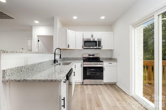 503 Circle Drive E, Shelby, NC 28150