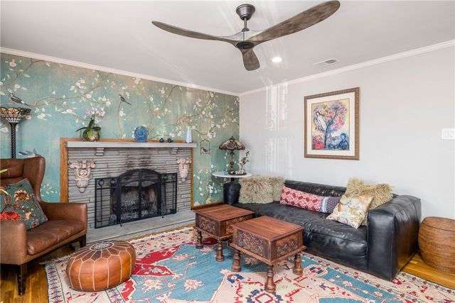 1247 Larimer Ave, Lincoln Larimer, PA 15206