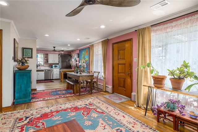 1247 Larimer Ave, Lincoln Larimer, PA 15206