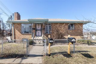 1247 Larimer Ave, Lincoln Larimer, PA 15206