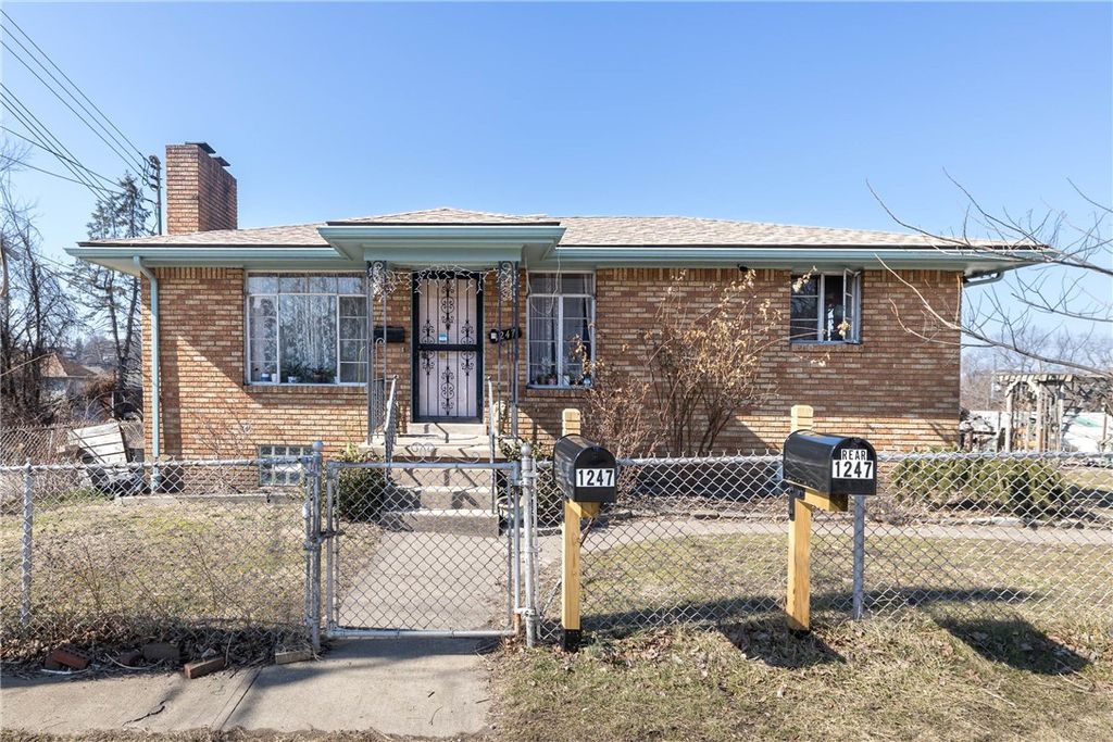 1247 Larimer Ave, Lincoln Larimer, PA 15206