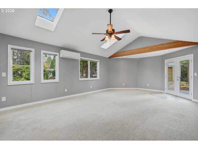 5632 Se WELCH Rd, Gresham, OR 97080