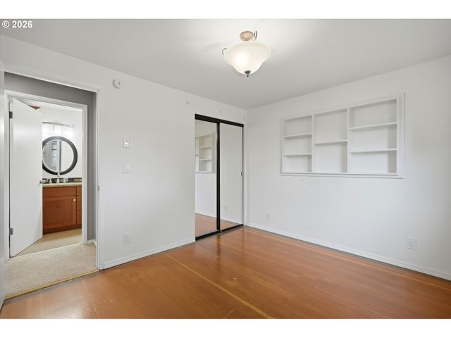 5632 Se WELCH Rd, Gresham, OR 97080