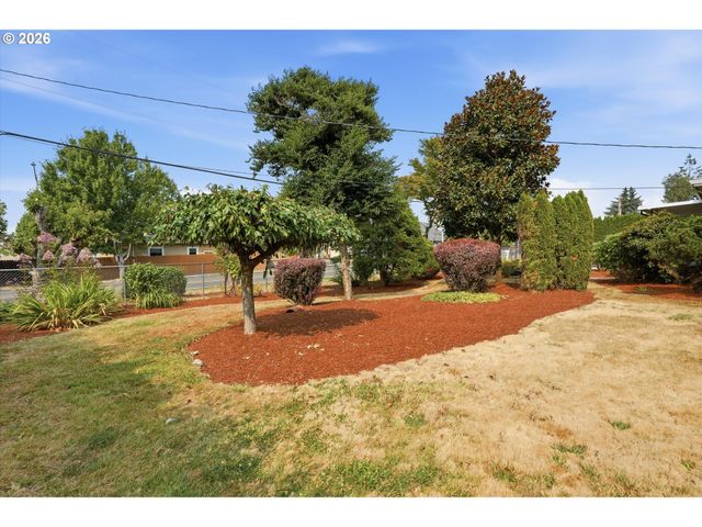 5632 Se WELCH Rd, Gresham, OR 97080