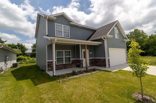 2801 AMBERWOOD CT, Columbia, MO 65203