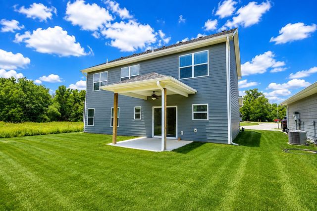2801 AMBERWOOD CT, Columbia, MO 65203