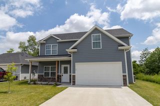 2801 AMBERWOOD CT, Columbia, MO 65203