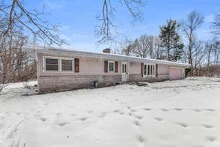 1632 Hudson Road, Hillsdale Twp, MI 49242