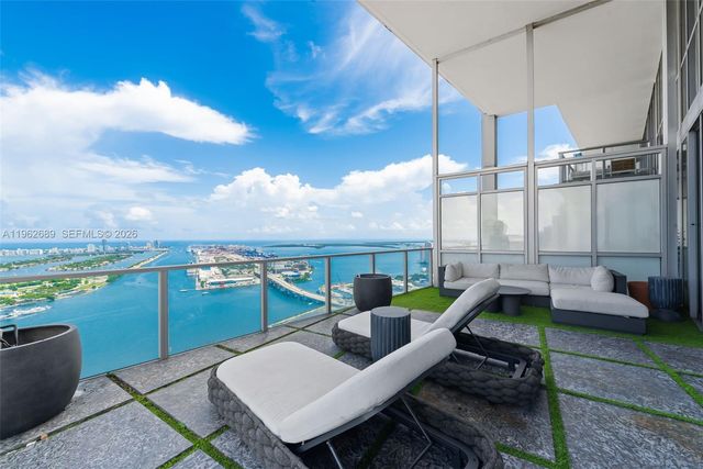 1100 Biscayne Blvd 5706, Miami, FL 33132