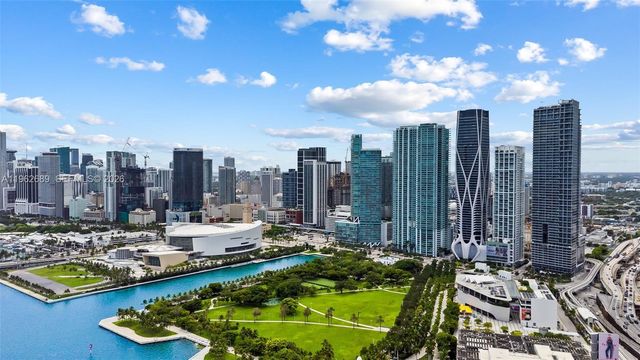 1100 Biscayne Blvd 5706, Miami, FL 33132