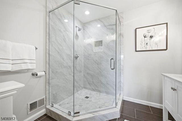 349 Wilshire Dr, Nutley Twp., NJ 07110