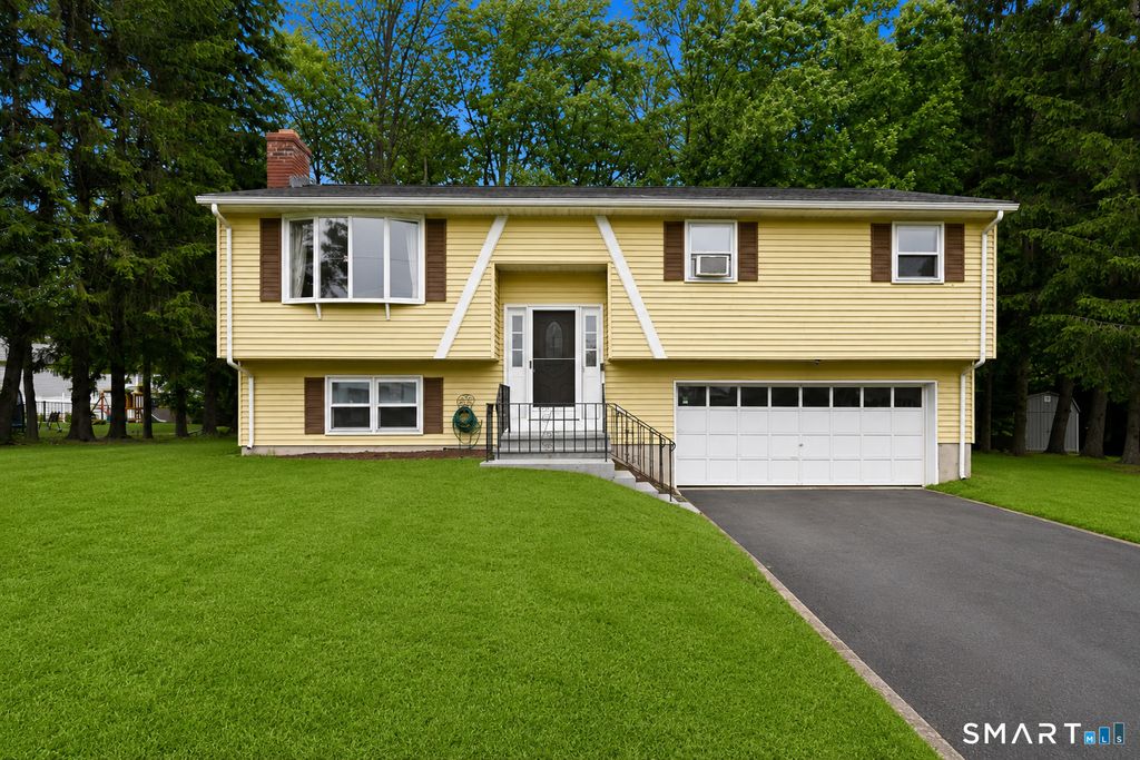 92 Indiana Street, Bristol, CT 06010