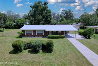 2917 SILVER LAKE Drive, Palatka, FL 32177