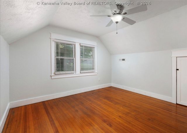 1814 Beechwood Drive, South Charleston, WV 25303