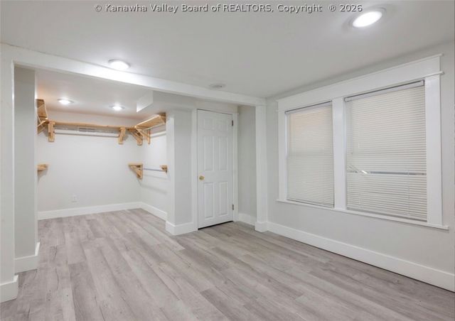 1814 Beechwood Drive, South Charleston, WV 25303