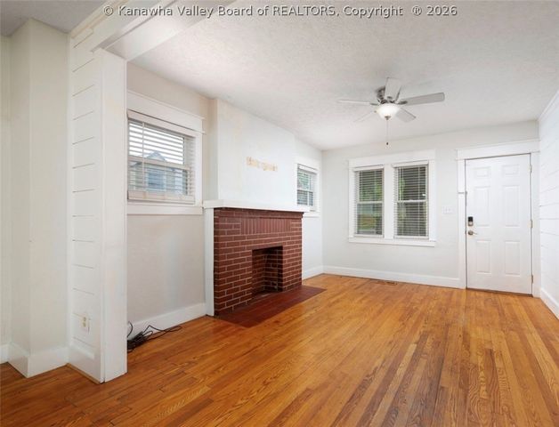 1814 Beechwood Drive, South Charleston, WV 25303