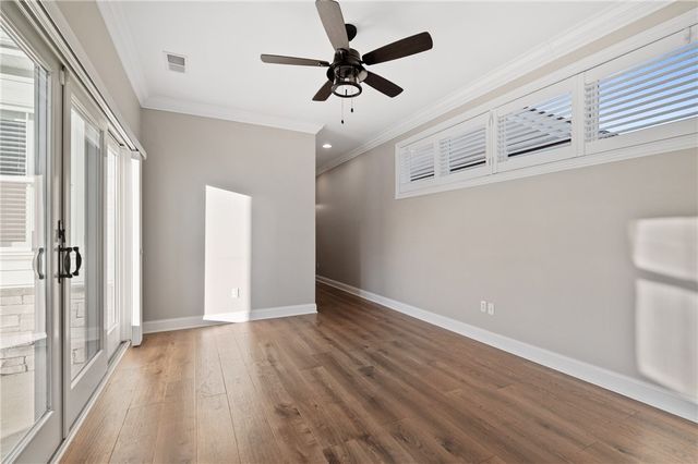 17 Carolina Ave, Oakmont, PA 15139