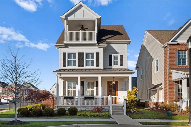 17 Carolina Ave, Oakmont, PA 15139