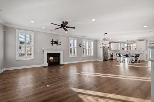 17 Carolina Ave, Oakmont, PA 15139