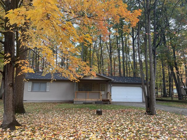 804 Ridgedale Drive, Roscommon, MI 48653