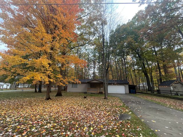 804 Ridgedale Drive, Roscommon, MI 48653