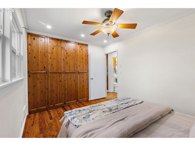 8116 N HARTMAN St, Portland, OR 97203