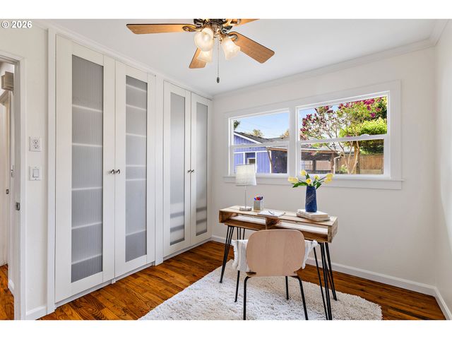 8116 N HARTMAN St, Portland, OR 97203