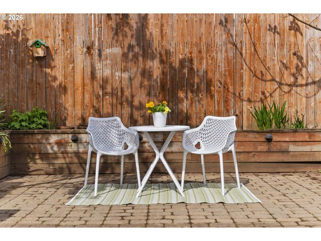 8116 N HARTMAN St, Portland, OR 97203