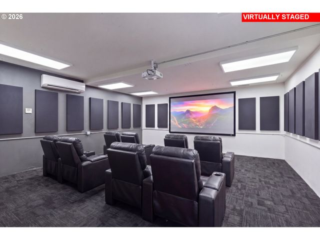 8116 N HARTMAN St, Portland, OR 97203