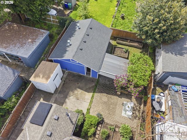 8116 N HARTMAN St, Portland, OR 97203