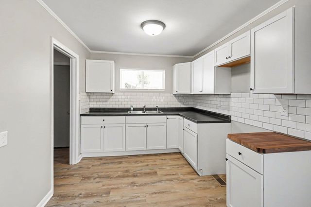 1848 S Averill Avenue, Flint, MI 48503