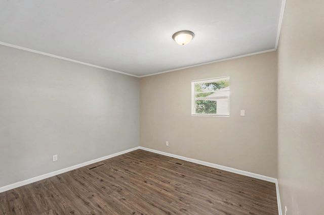 1848 S Averill Avenue, Flint, MI 48503