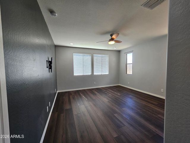 10155 W LOS GATOS Drive, Peoria, AZ 85383
