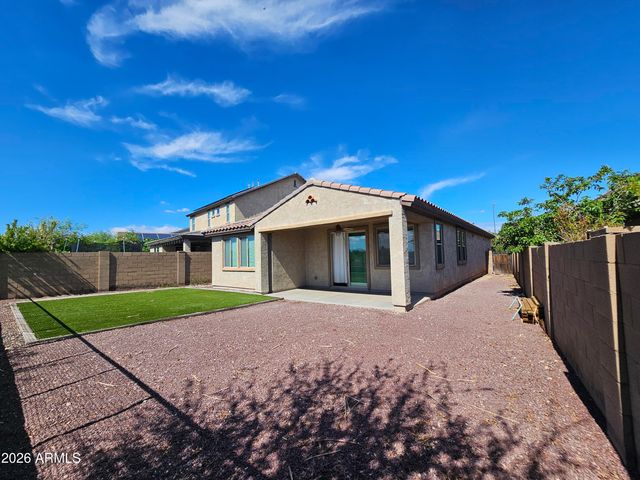 10155 W LOS GATOS Drive, Peoria, AZ 85383