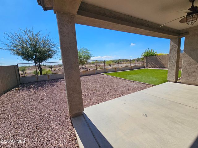 10155 W LOS GATOS Drive, Peoria, AZ 85383