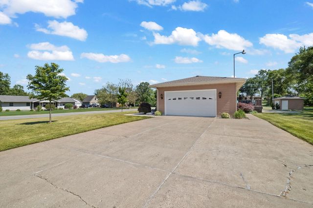 8614 Towle Street, Dyer, IN 46311