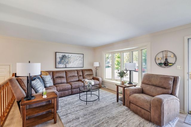 8614 Towle Street, Dyer, IN 46311