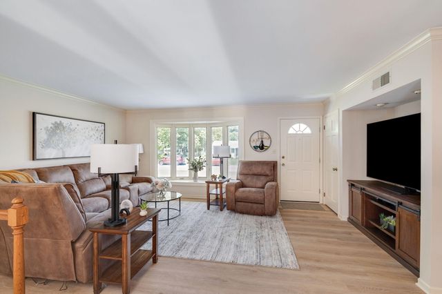 8614 Towle Street, Dyer, IN 46311