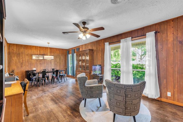 1318 Moller Road, Alvin, TX 77511