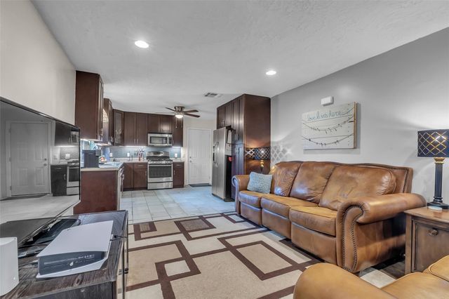 1318 Moller Road, Alvin, TX 77511