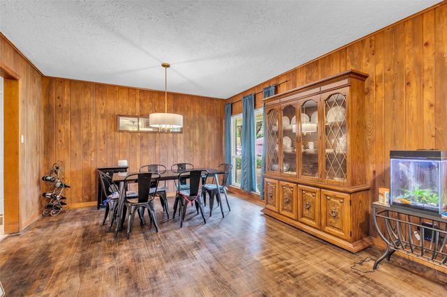 1318 Moller Road, Alvin, TX 77511