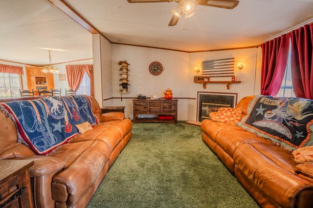 875 Waterloo Rd, Westpoint, TN 38486