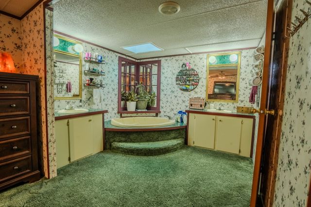 875 Waterloo Rd, Westpoint, TN 38486