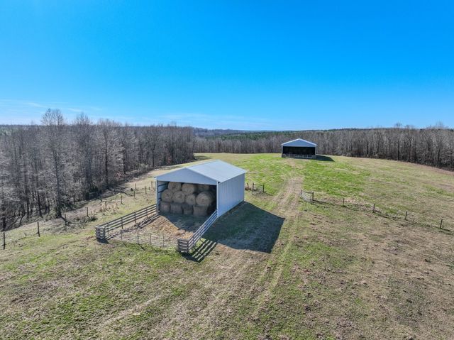 875 Waterloo Rd, Westpoint, TN 38486