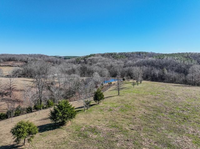 875 Waterloo Rd, Westpoint, TN 38486