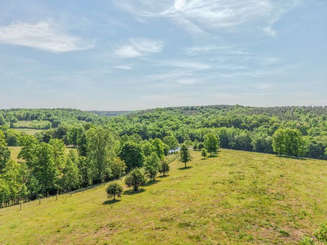 875 Waterloo Rd, Westpoint, TN 38486