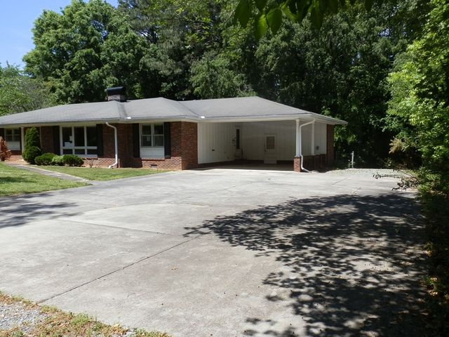 3016 Garden Lakes Boulevard, Rome, GA 30165