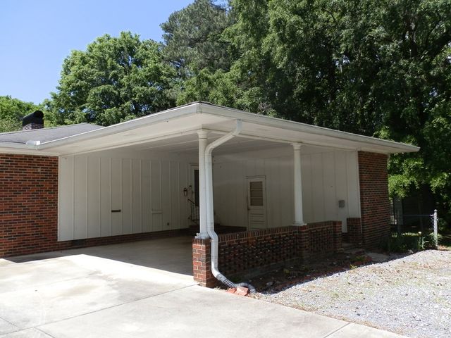 3016 Garden Lakes Boulevard, Rome, GA 30165