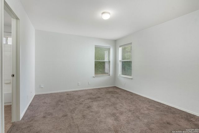 1047 Daffodil Way, San Antonio, TX 78245